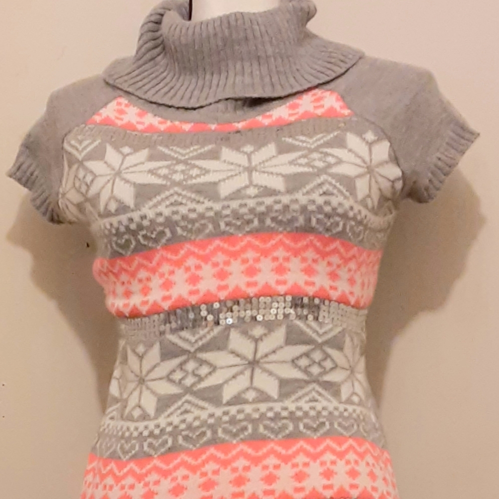 Women Sweater Poof Girl, shortsleeve